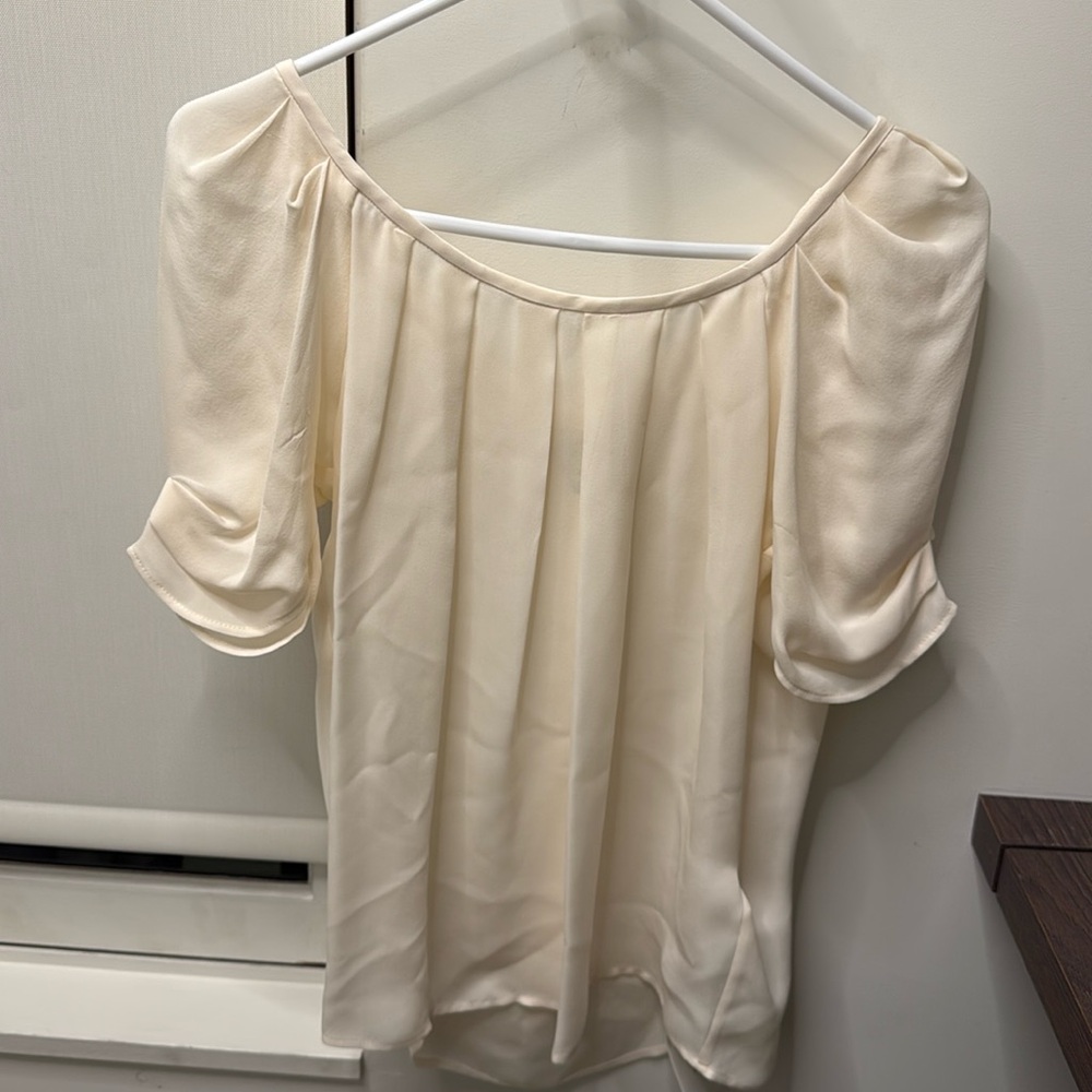 XS Silk ivory top